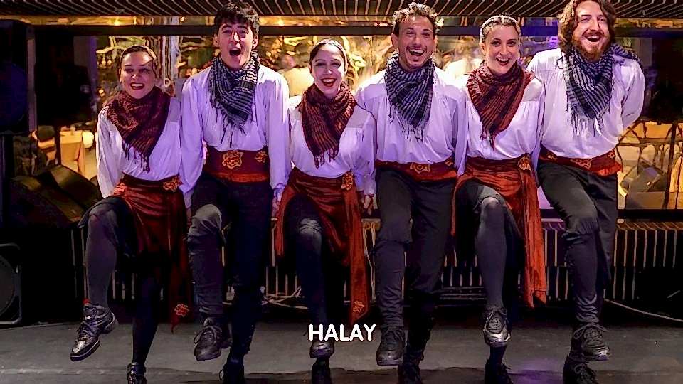 BOSPHORUS DINNER CRUISE & TURKISH NIGHT SHOW (VIP TABLE WITH ALCOHOL)