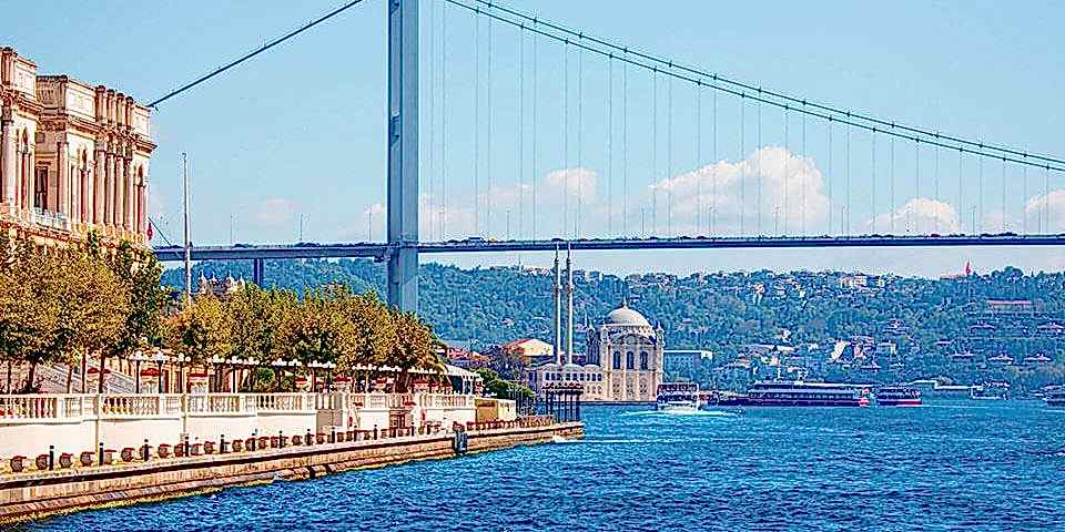 BOSPHORUS MORNING TOUR IN THE CRUISE with BREAKFAST ( Including Pick Up and Drop Off)